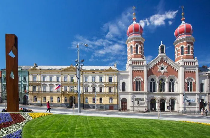 Poděbradka * Plzeň